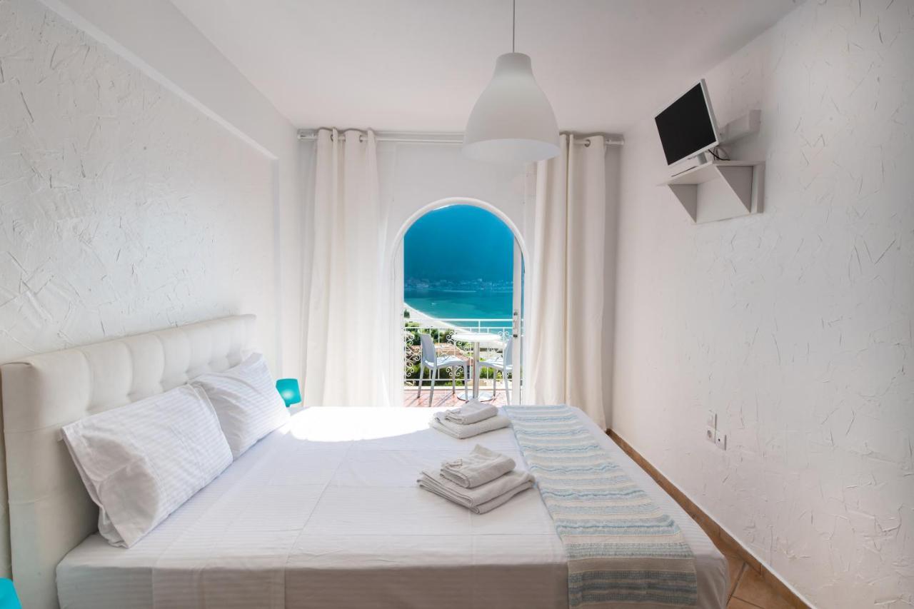 Seaview Rooms วาซีลีกี ห้อง รูปภาพ