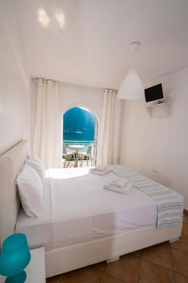 Seaview Rooms วาซีลีกี ห้อง รูปภาพ