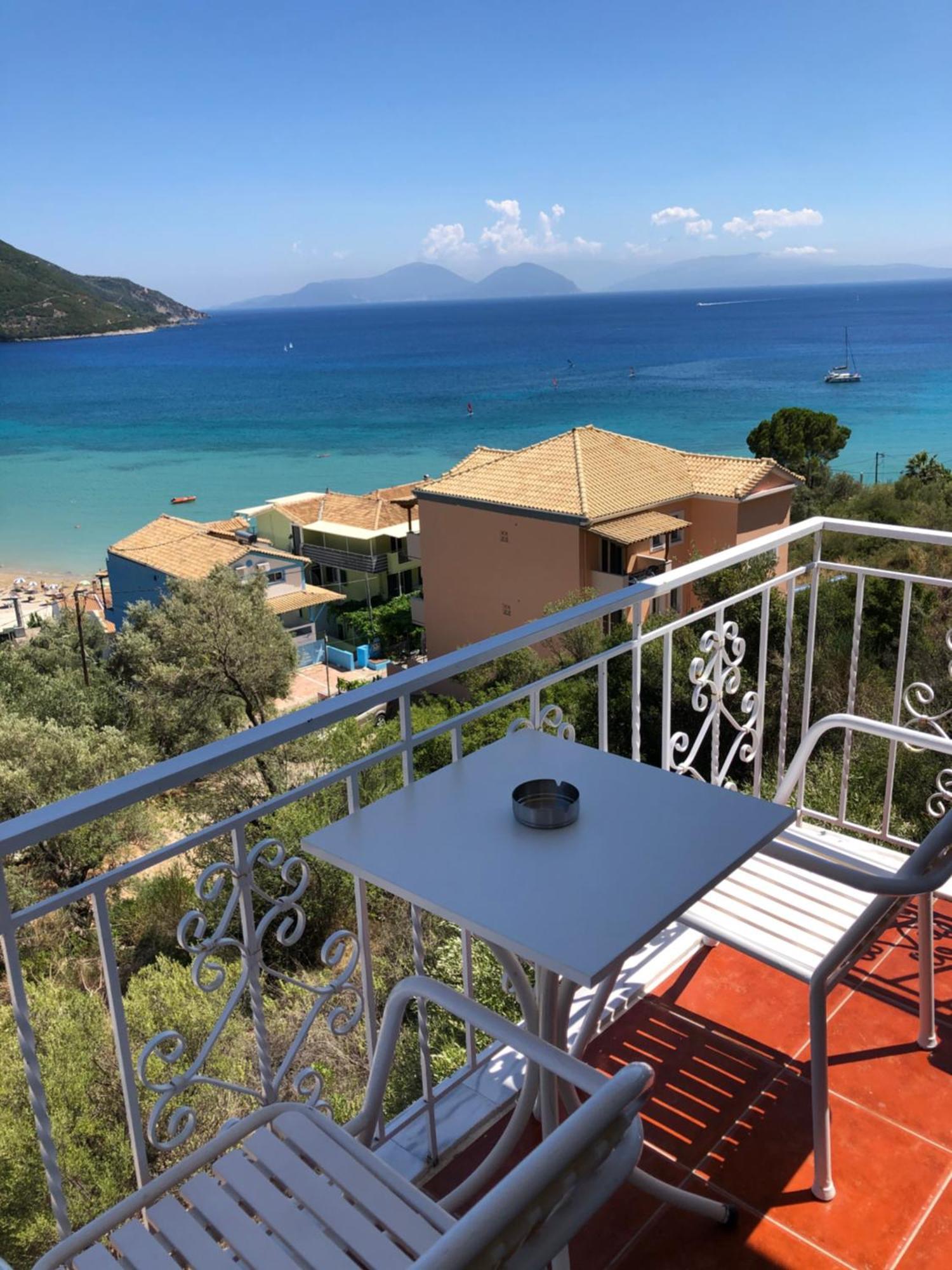 Seaview Rooms วาซีลีกี ห้อง รูปภาพ